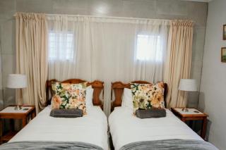Fynbos cottage - 9