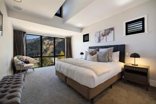Grandstand Position On Queenstown Hill - Incredible Views - 6