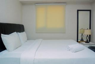 Cozy and Elegant 1BR at The Wave Apartment Kuningan By Travelio - 7