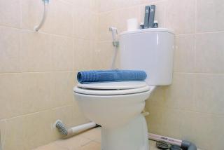 Cozy and Elegant 1BR at The Wave Apartment Kuningan By Travelio - 4