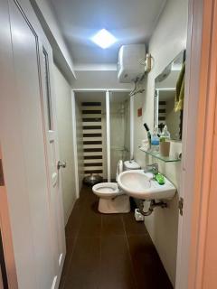 Charming 2-Bedroom House with Garden, Steps from My Khe Beach - 0