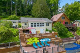 5 Min to Colgate, Sleeps 6, Lake View, Fire Pit - 8