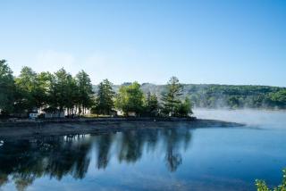 5 Min to Colgate, Sleeps 6, Lake View, Fire Pit - 4