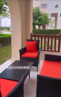 Lake chalet Salalah - 9