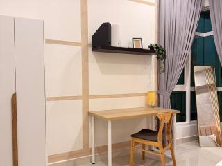 Luxury RM300k Designer Condo Walk to Uplands School - 6