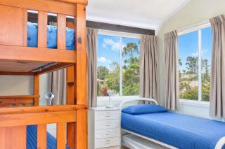Lockhart Leafy Cottage - walk to Mollymook Beach - 5