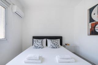 Miami Beach Seaview Suite Limassol - 8