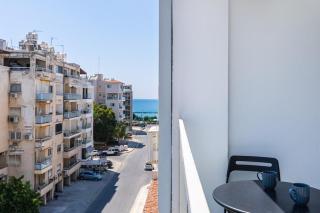 Miami Beach Seaview Suite Limassol - 6
