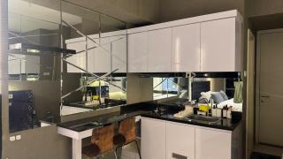 Cozy Modern Studio 30 with Full Kitchen - 4