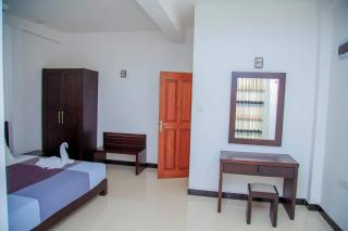 Aura Voyage Hotel & Restaurant - 2