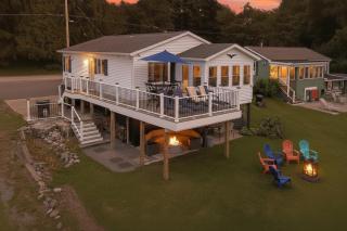 5 min to Colgate, Sleeps 8, Game Room, Sauna - 0