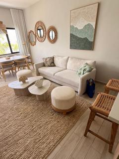 Luxury One Bedroom Condo with Private Picuzzi Near the Beach in White Sands, Punta Cana - 2