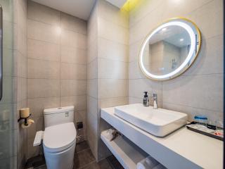 Eihausen Hotel - Xi'an Hui Muslim Street, Bell Tower Subway Station Branch - 1