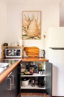 Chandler Guesthouse - Near Sleeman Sports - 6