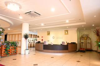 Greenmont Hotel & Apartment - 2