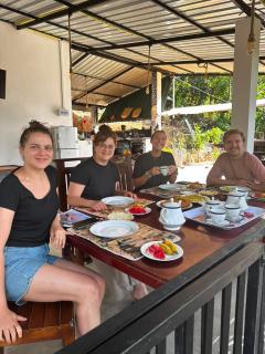 Sadew Home Stay - 8