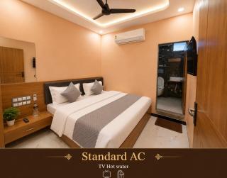 Shree Ji Darbar Hotel - 8
