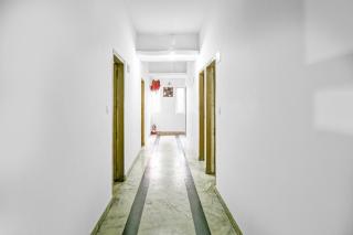 Hotel O Crown Continental - 8