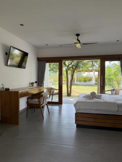 The Guest House at Villa Vespa - 5