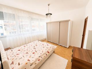 The Spacious Haven in Prishtina - 6