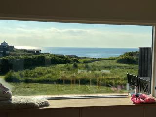 Sea View And Charging Station For Electric Car - 4