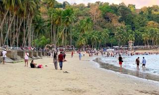 Andaman Beach Resort - 8