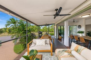 Tropica Oasis - Elevated Seaside Living with Pool - 5