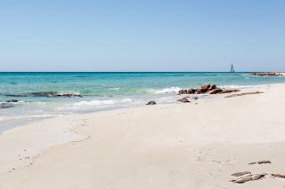 Mika Cabin - Breezy Family Haven, Easy Walk to Beach - 7