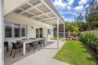 Drift House - Charming Family Retreat by the Beach - 6