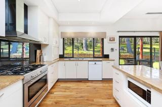 Redgum Treehouse - The Ultimate Down South Escape - 2