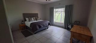 Spacious Farmhouse Retreat Near Mokopane, South Africa - 1