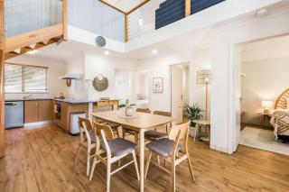Banksia at Whitesands - Loft-Style Living by the Bay - 6