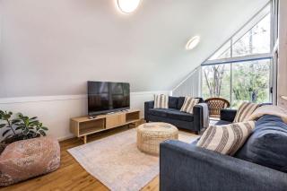 Banksia at Whitesands - Loft-Style Living by the Bay - 4