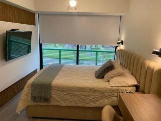 Moderno Departamento en San Isidro - Ubicación Premium, WiFi y Confort - 2