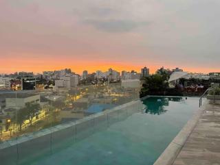 Moderno Departamento en San Isidro - Ubicación Premium, WiFi y Confort - 1