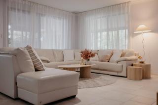 Luxury at the Cove - Seaside Comfort & Entertainment - 2