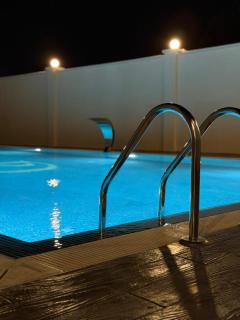 Dream Residence Studio With Pool - 7