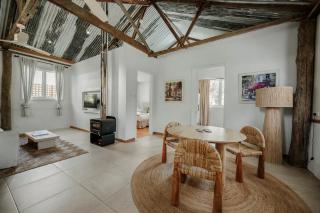 Orchard Cottage - Romantic Bushland Wellness Retreat - 6