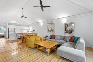 Blue Haven Townhouse - Beachside Retreat with Pool Access - Gnarabup - 9