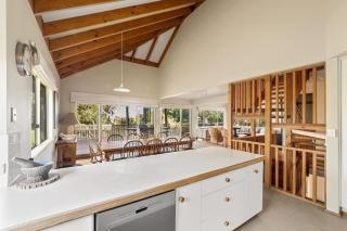 Mariners Rest - Bushland Haven with Stunning Sea Views - Dunsborough - 2