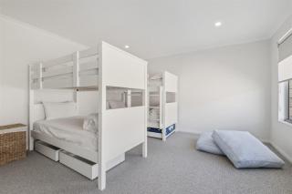 Solkis - Spacious Group Escape on the Golf near Town - 4