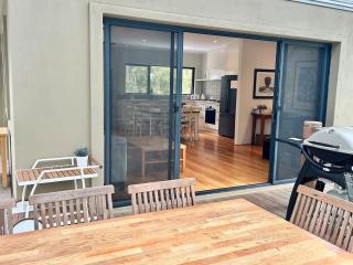 Rosella - Secluded Bushland Escape with Valley Views - 2