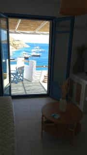 Mikaki Holiday Home - 8