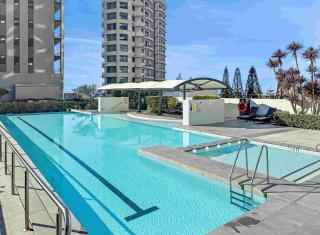Oracle Broadbeach Tower 1 Lvl 20 Free parking - GC Getaways - 1