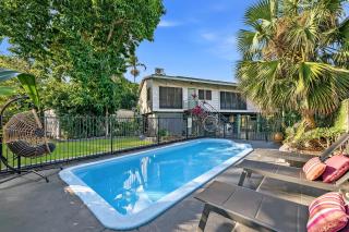 Tropica Lookout - A Serene Coastal Pool House - 0