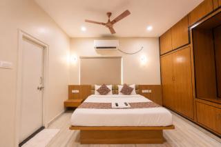 Hotel SSV Suites Premium Near HItech City, Madhapur - 2