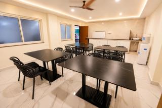 Hotel SSV Suites Premium Near HItech City, Madhapur - 7