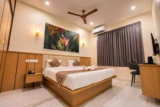 Hotel SSV Suites Premium Near HItech City, Madhapur - 0