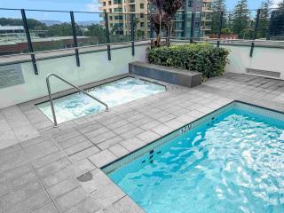 Luxury High Rise Living Oracle Tower 2 Level 30 - 3