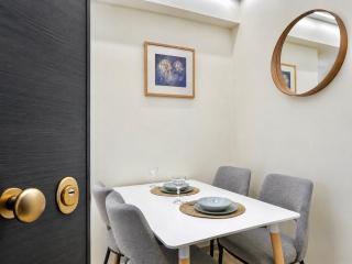 Riviera Escape - Stylish 1BR Near the Sea by ΜΡS - 8